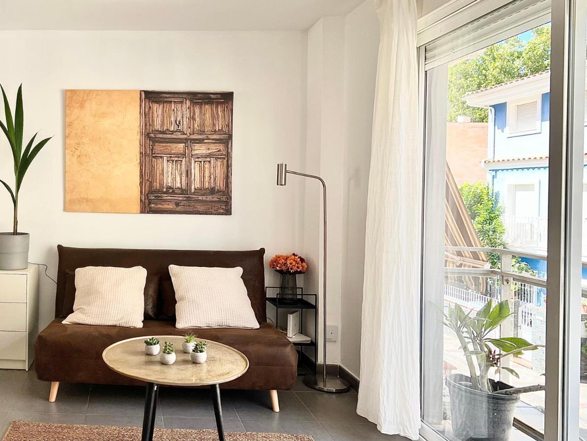 Apartamentos Varela 14 Малага Екстериор снимка