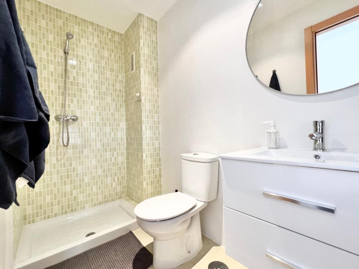 Apartamentos Varela 14 Малага Екстериор снимка