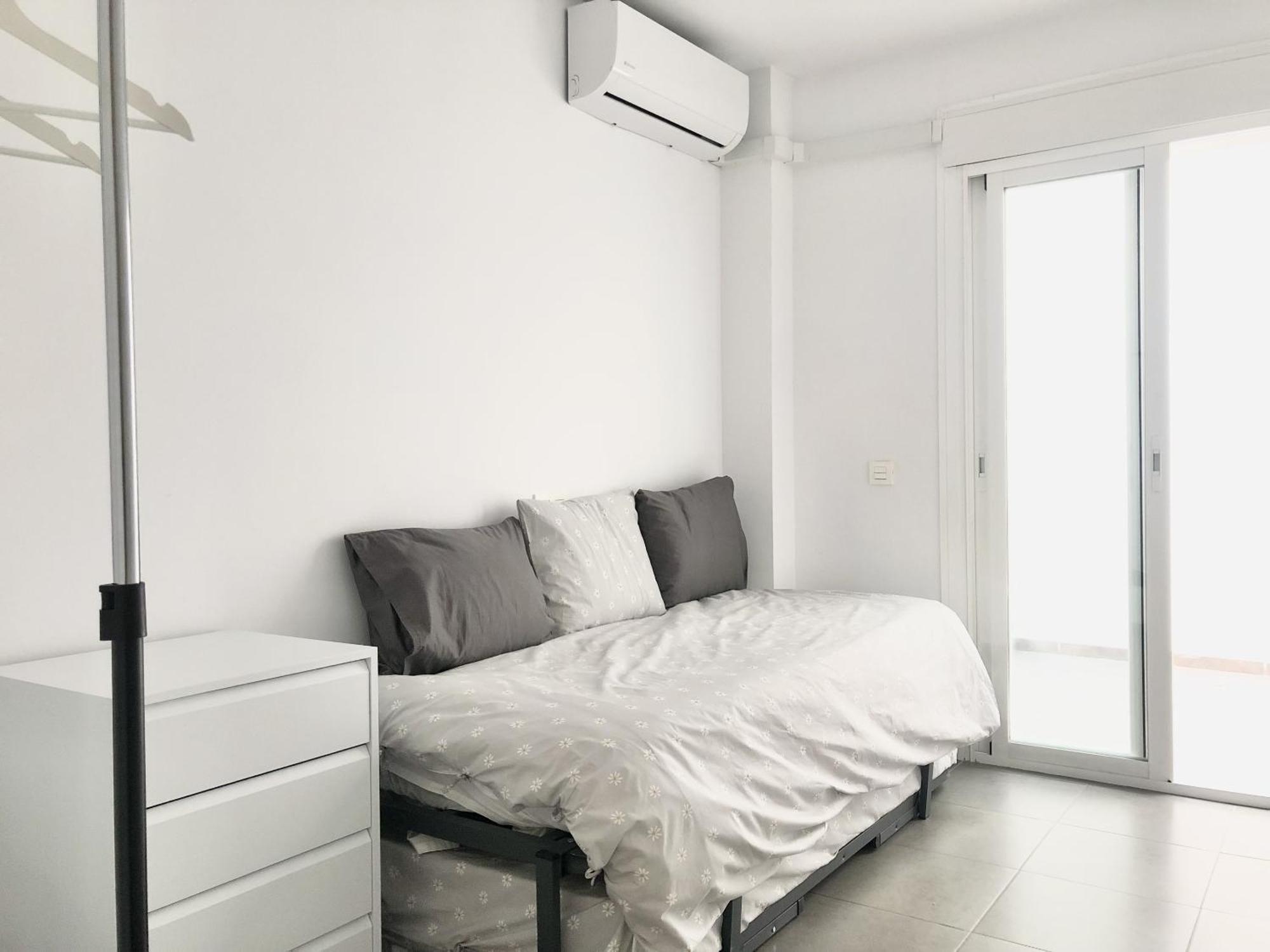 Apartamentos Varela 14 Малага Стая снимка