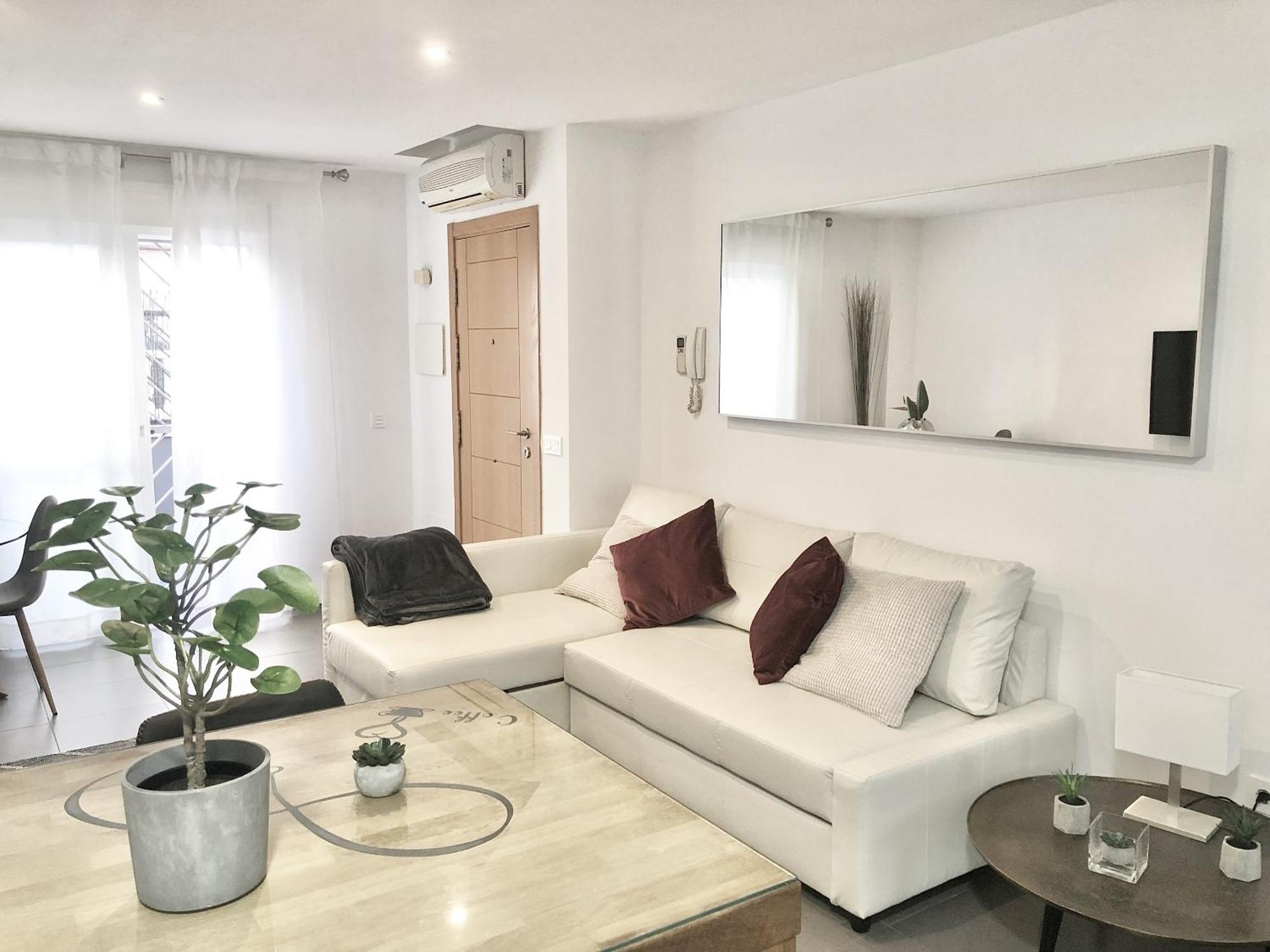 Apartamentos Varela 14 Малага Екстериор снимка